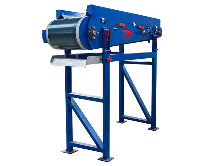Conveyor magnetic separator ERGA PullMag C